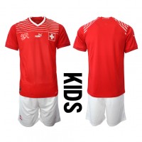 Sveits Fotballklær Hjemmedraktsett Barn VM 2022 Kortermet (+ korte bukser)